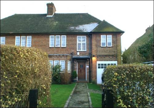 028 Ossulton Way